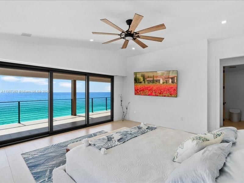 Interior, Recessed Lighting, Water