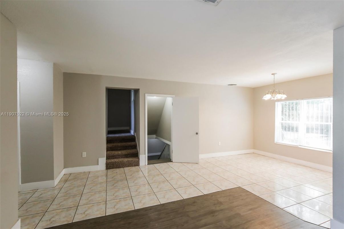 Chandelier, Empty room, Interior