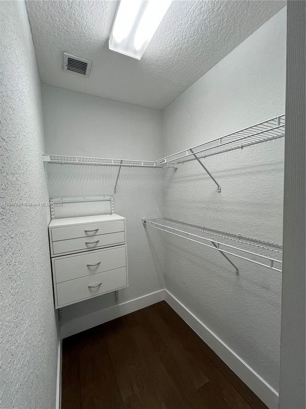 Interior, Walk-in Closets, Wood Texture Flooring