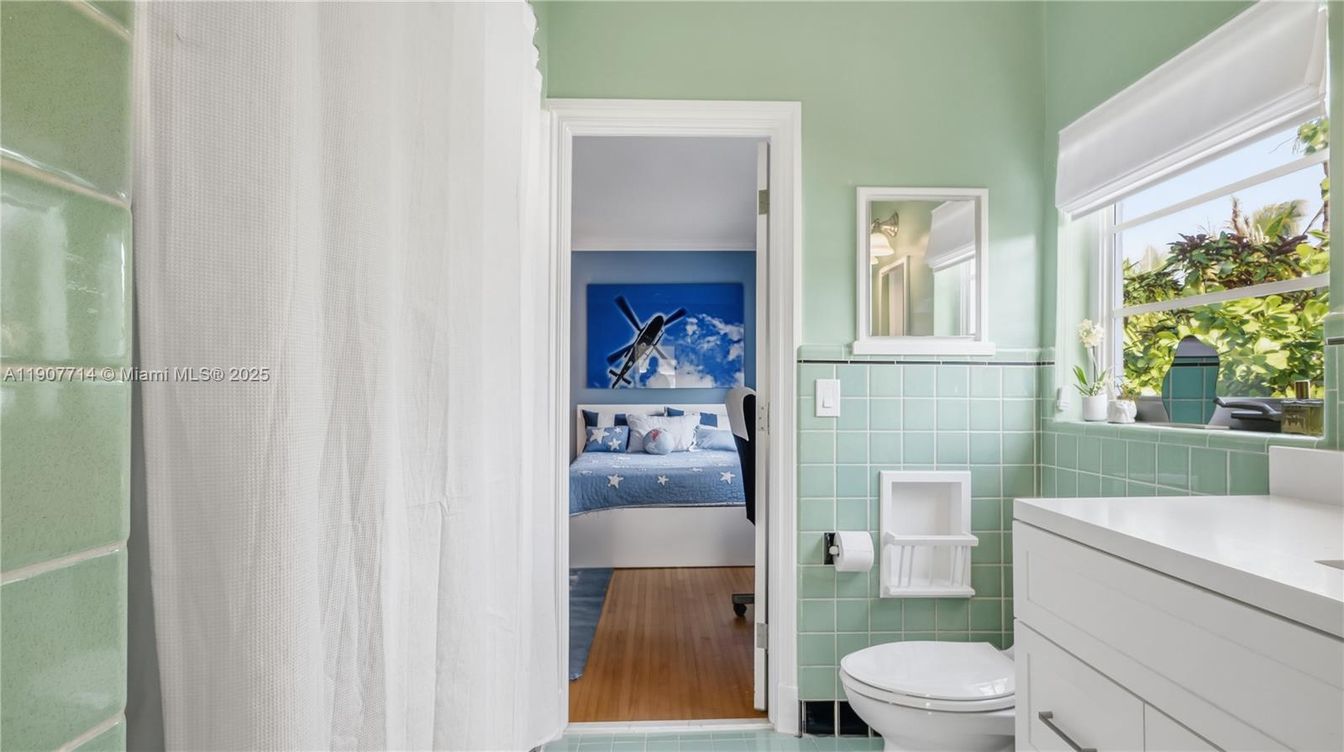 Bathroom, Bedroom, Interior, Wood Texture Flooring