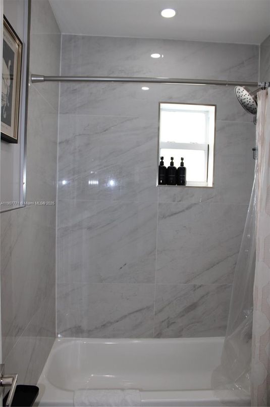 Bathroom, Interior, Marble Walls, Recessed Lighting