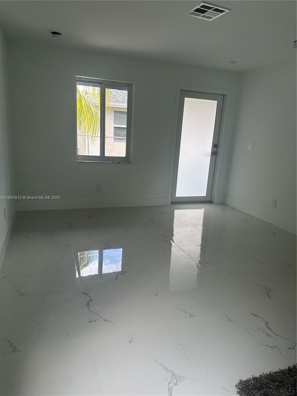 Empty room, Interior, Marble