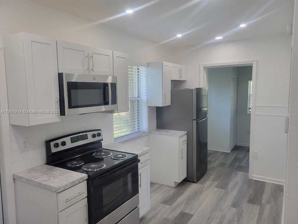 Interior, Kitchen, Recessed Lighting, Wood Texture Flooring