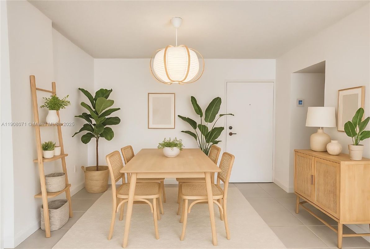 Dining room, Interior, Pendant Lights