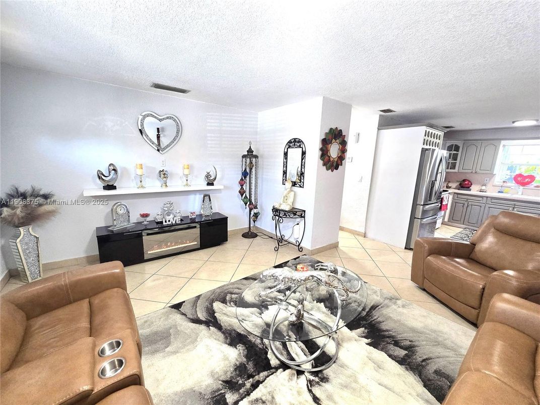 Home Theatre Room, Fireplace, Interior, Kitchen, Living room, Recessed Lighting