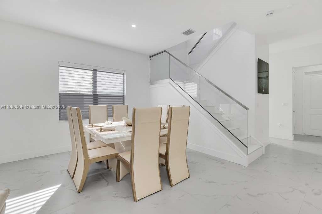 Dining room, Interior, Marble, Recessed Lighting