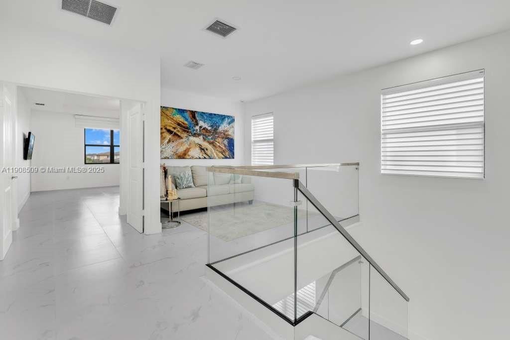 Interior, Marble, Recessed Lighting, Water