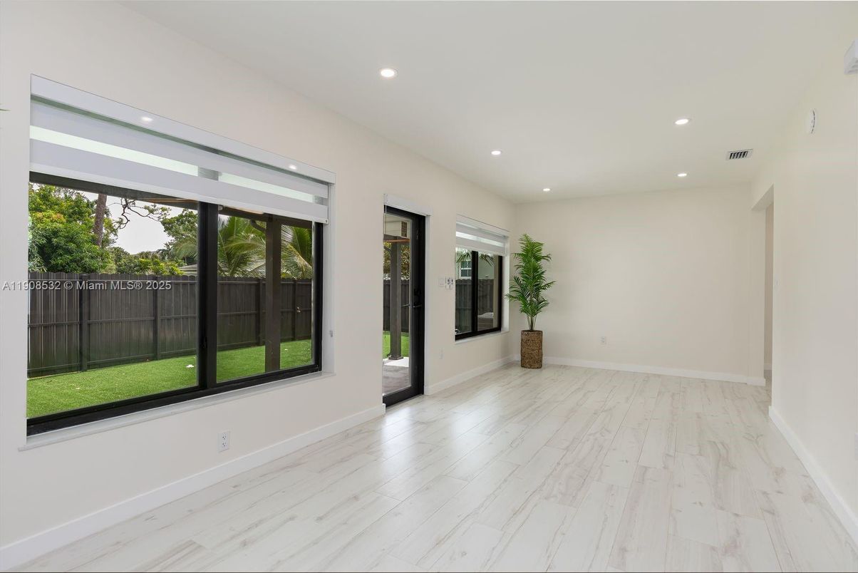Empty room, Interior, Marble, Recessed Lighting, Wood Texture Flooring