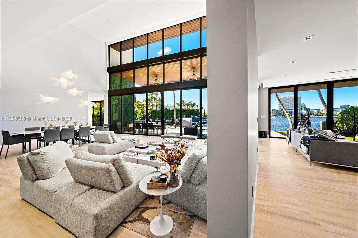 Dining room, Interior, Living room, Recessed Lighting, Water, Wood Texture Flooring