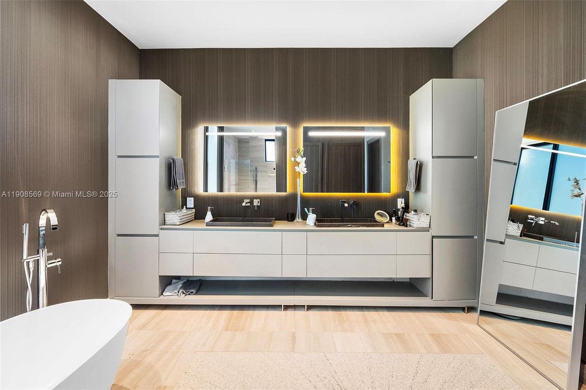 Bathroom, Dual Sink Vanities, Free Standing Baths, Interior, Wood Texture Flooring