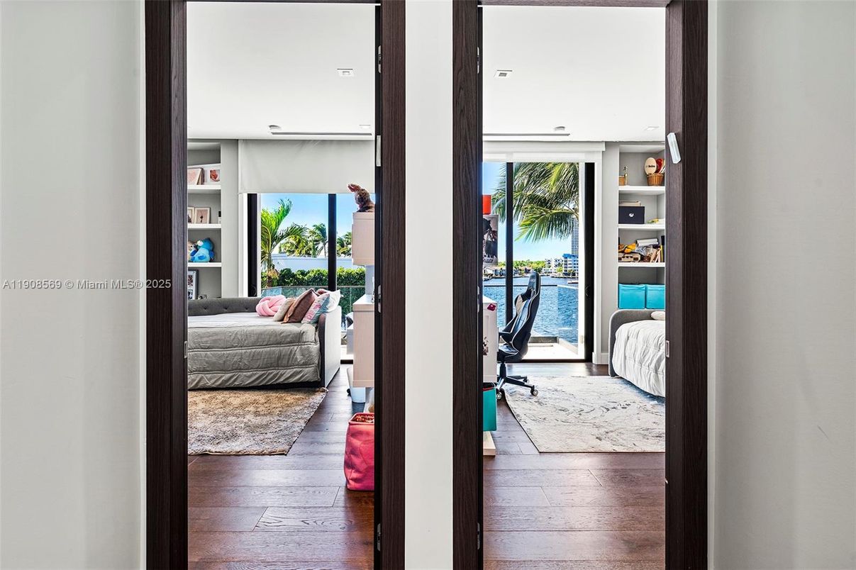 Bedroom, Interior, Recessed Lighting, Water, Wood Texture Flooring