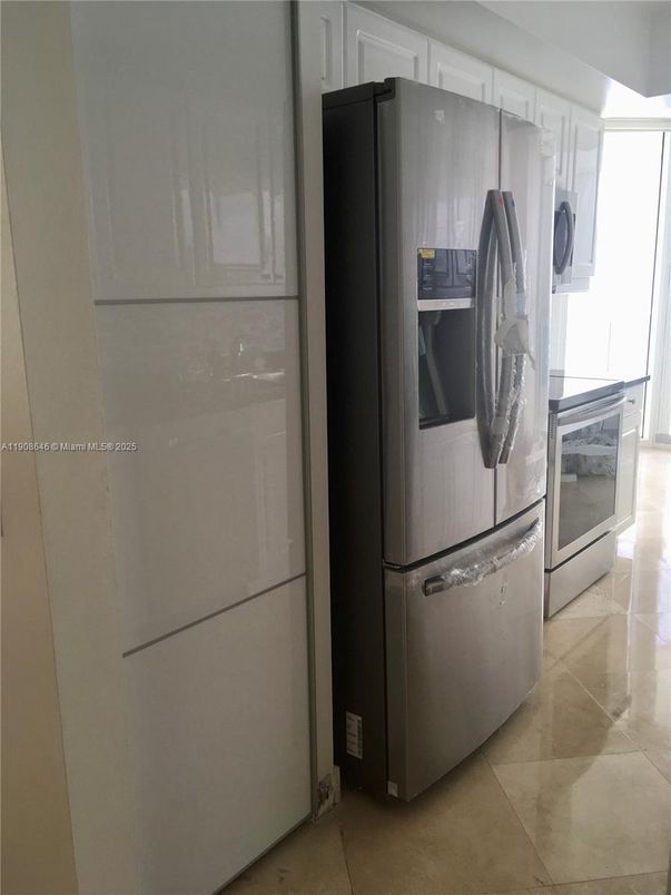 Interior, Kitchen, Washer