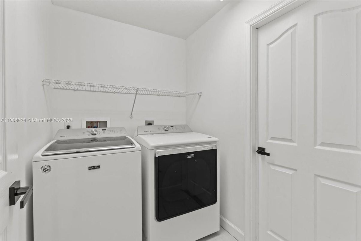 Interior, Utility Closets, Washer