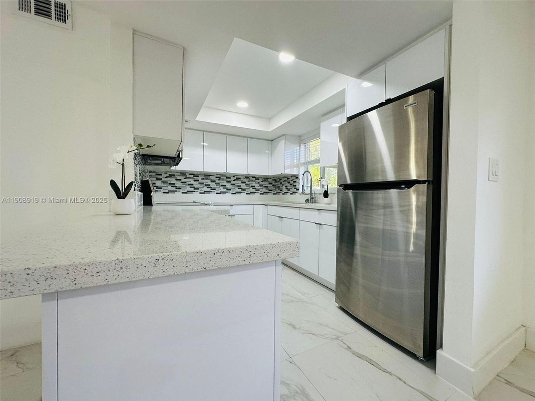 Interior, Kitchen, Marble, Recessed Lighting, Stainless Steel Appliances