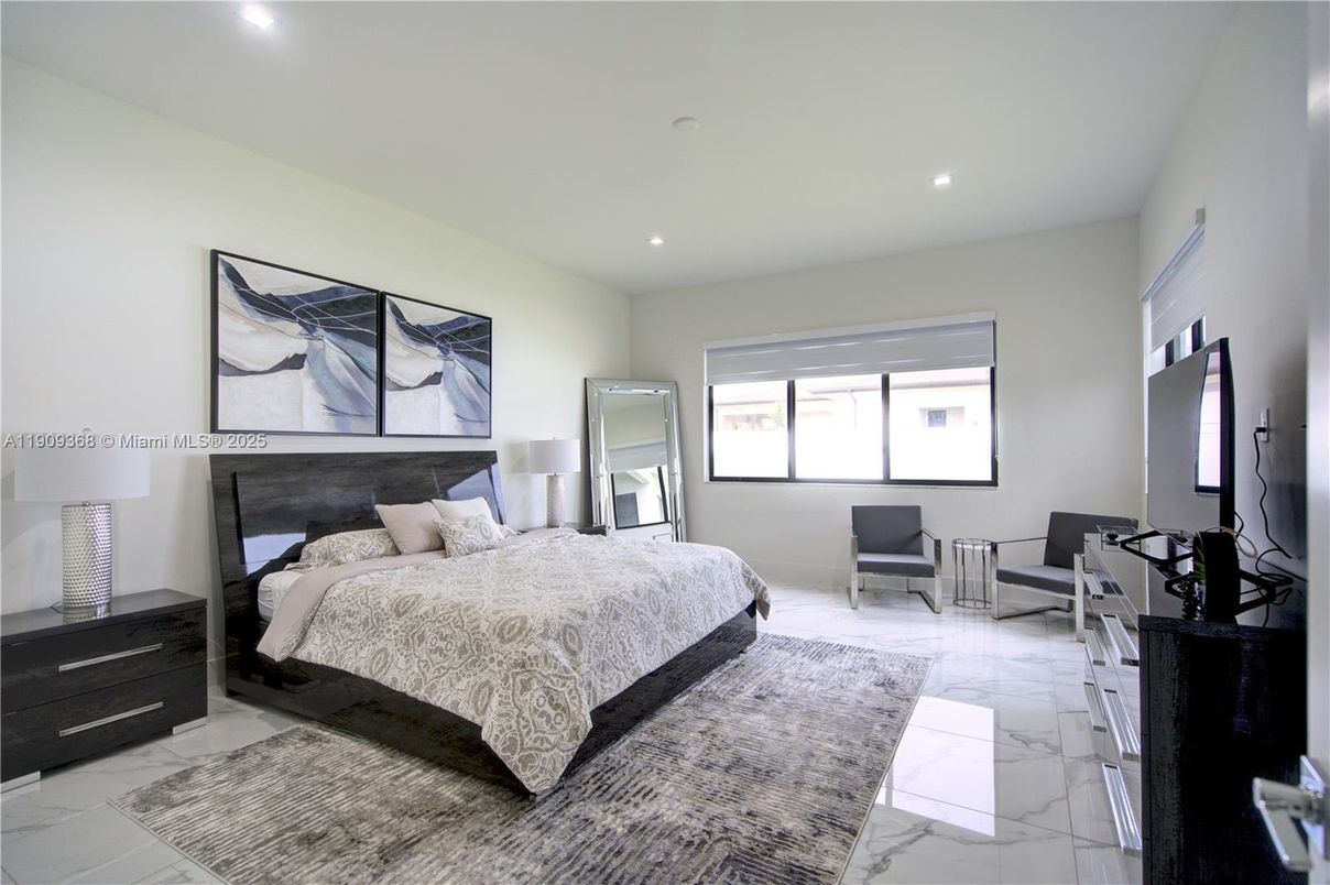 Bedroom, Interior, Marble, Recessed Lighting