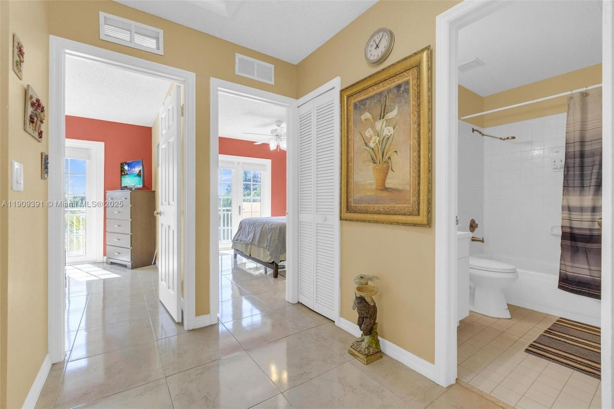 Bathroom, Bedroom, Interior