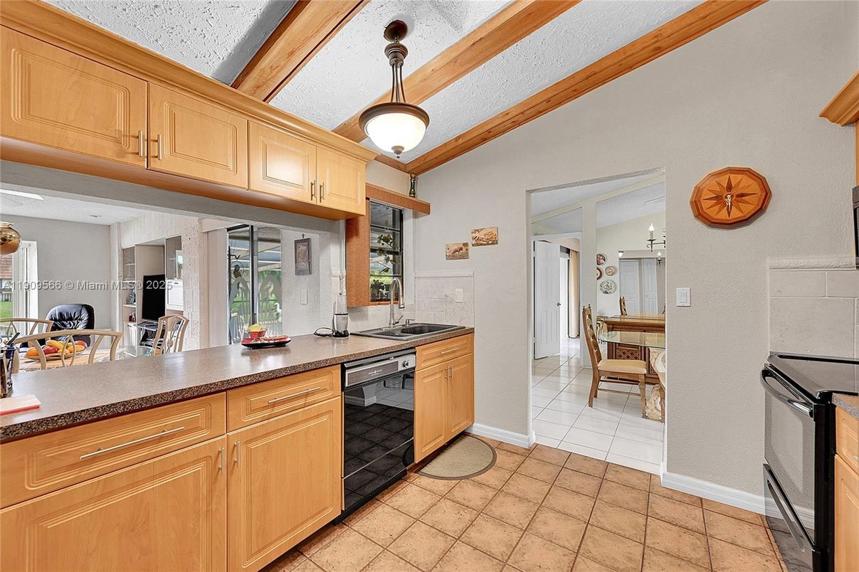 Dining room, Interior, Kitchen