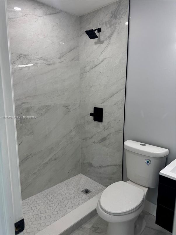 Bathroom, Interior, Marble Walls