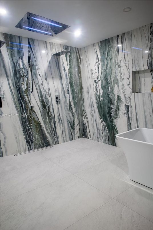 Bathroom, Free Standing Baths, Interior, Marble, Marble Walls, Recessed Lighting