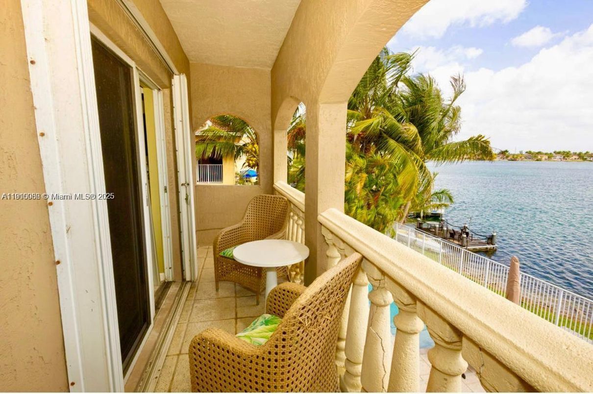 Water, Exterior, Other