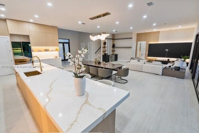 Dining room, Interior, Kitchen, Living room, Pendant Lights, Recessed Lighting