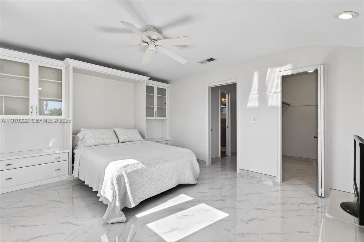 Bedroom, Interior, Marble, Recessed Lighting