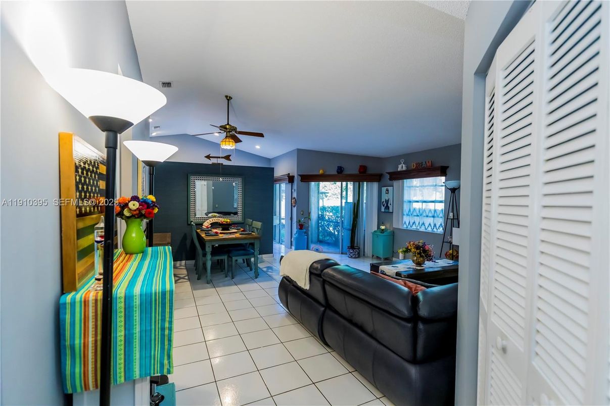 Dining room, Interior, Living room