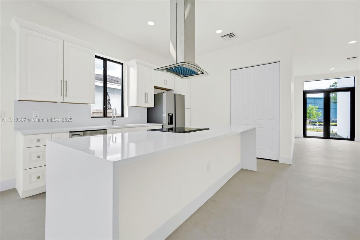 Interior, Kitchen, Pendant Lights, Recessed Lighting