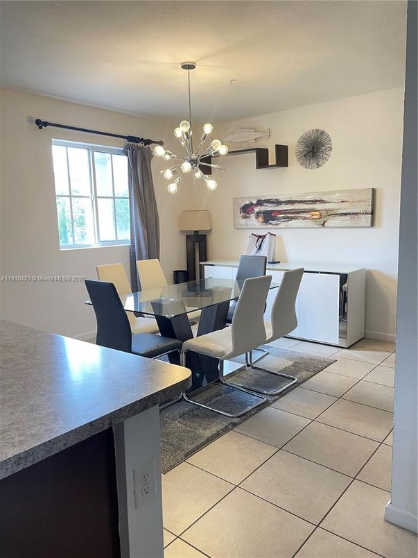 Dining room, Interior, Pendant Lights