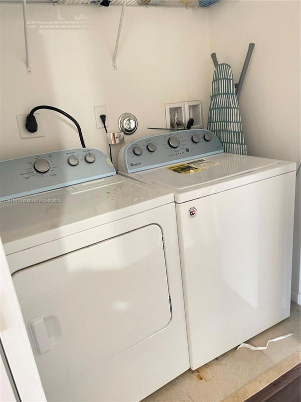 Interior, Utility Closets, Washer