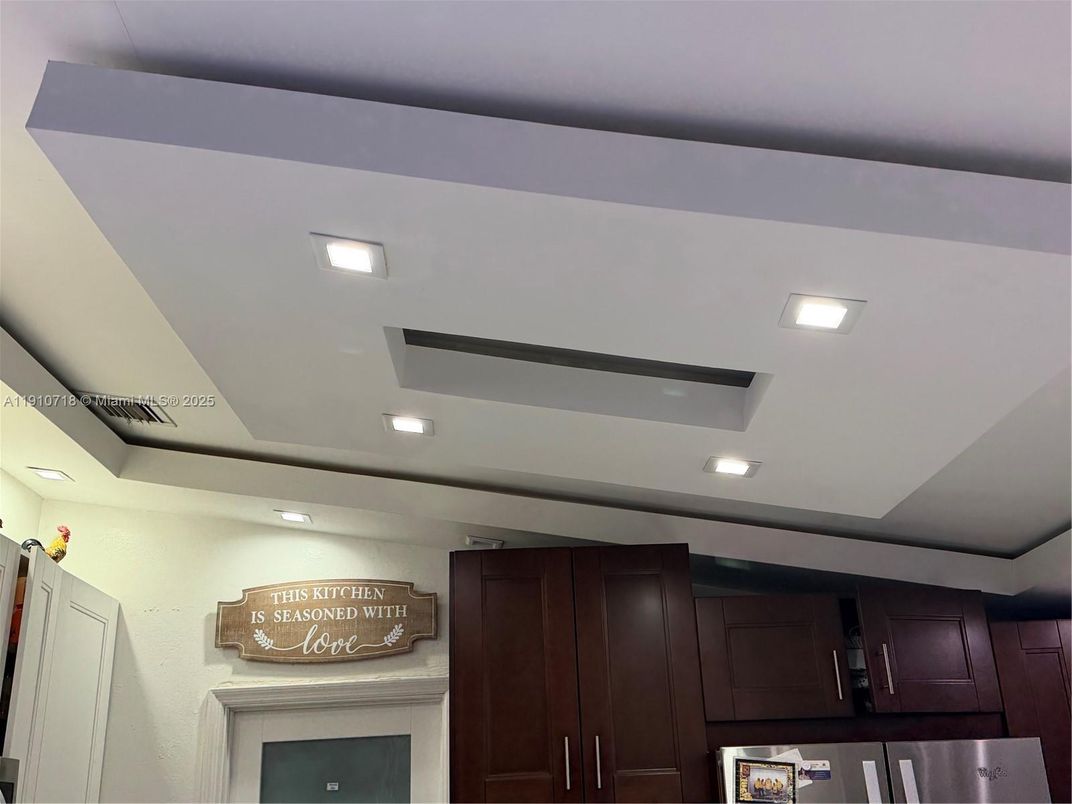 Interior, Recessed Lighting