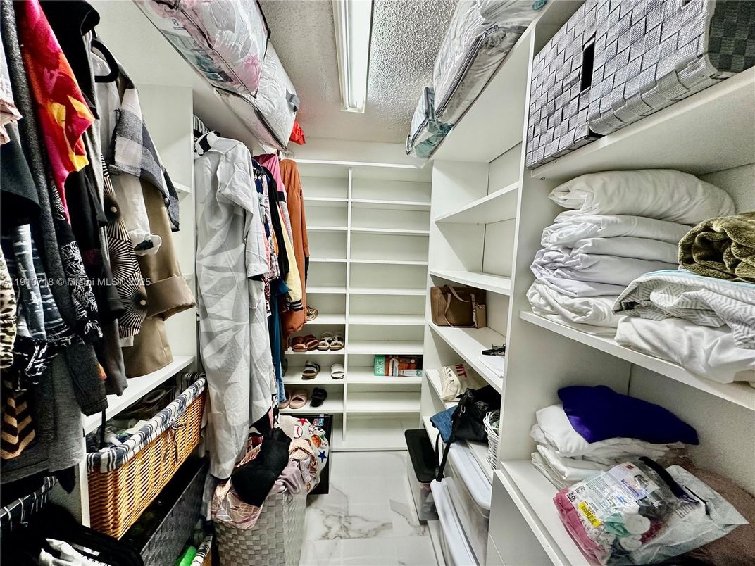 Interior, Marble, Walk-in Closets