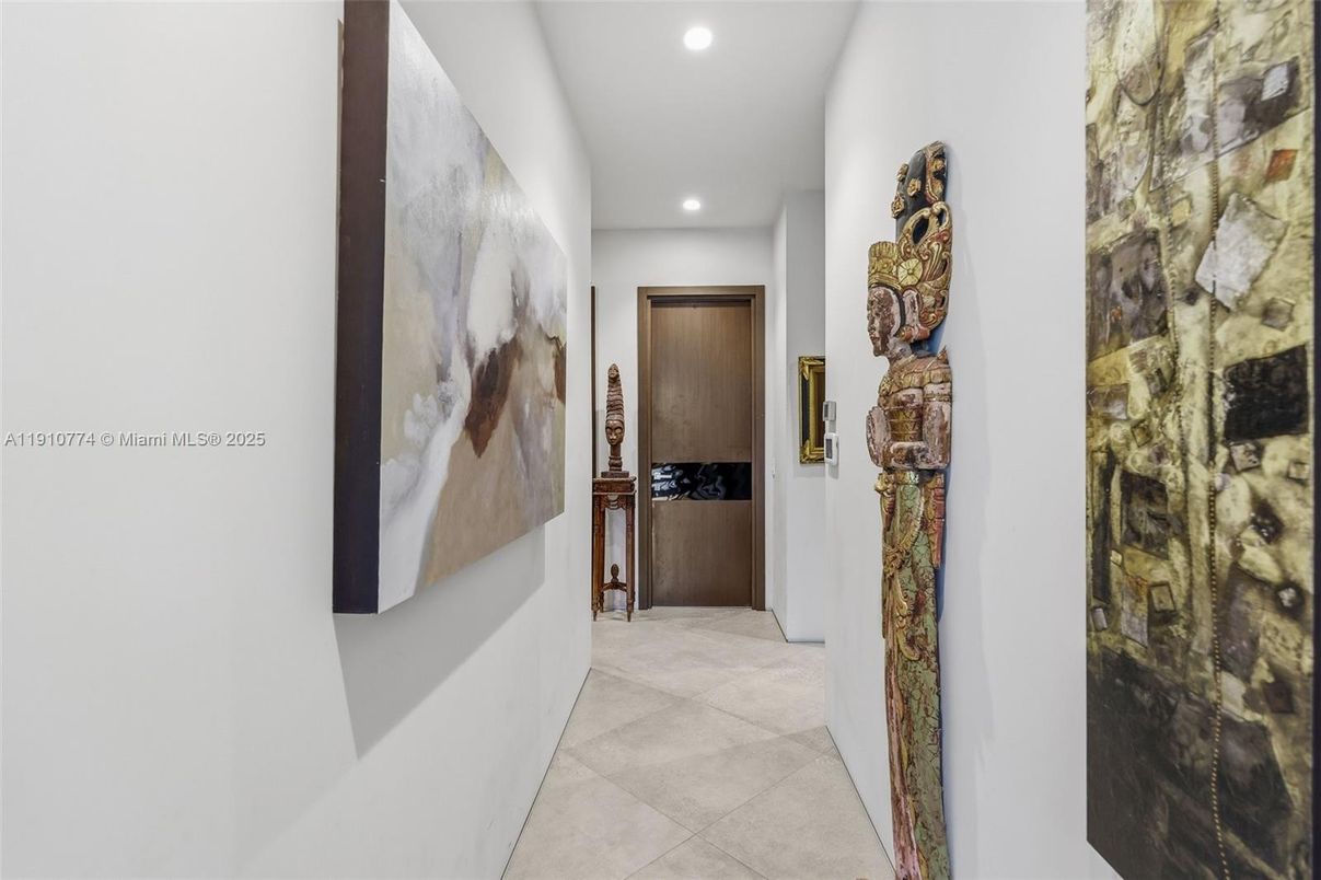 Interior, Recessed Lighting