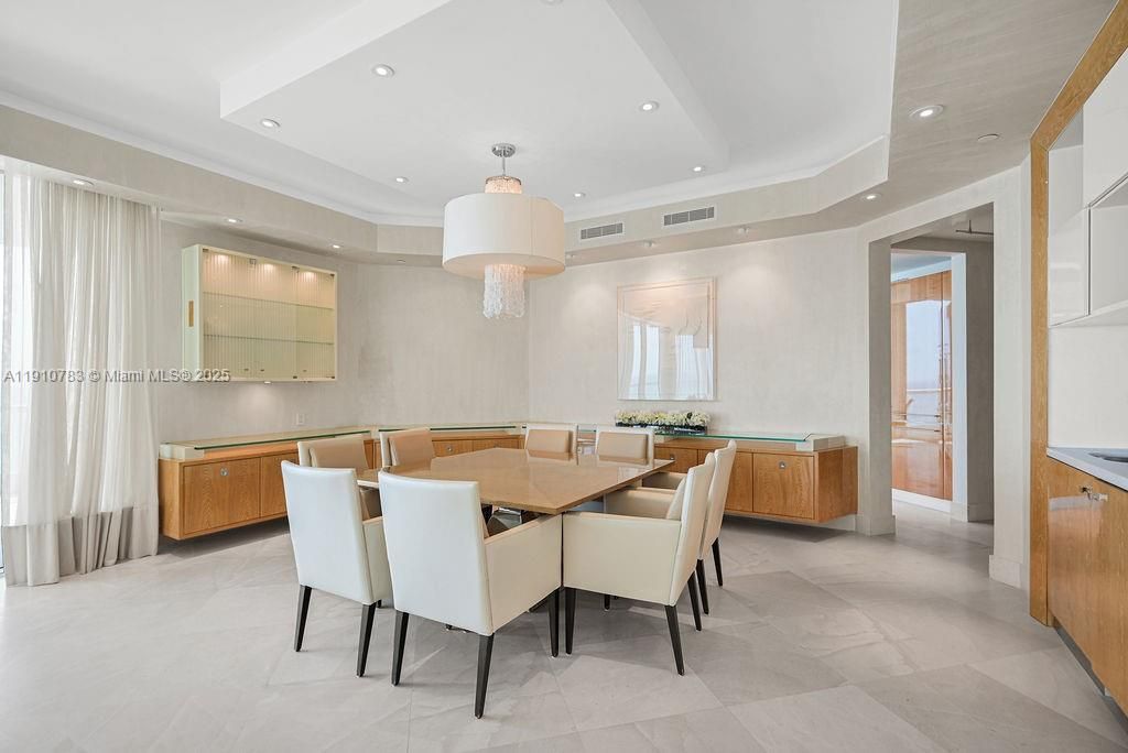 Chandelier, Dining room, Interior, Recessed Lighting