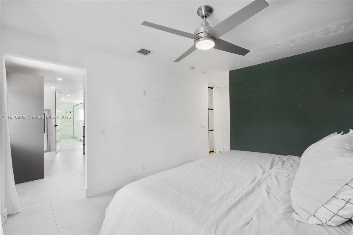 Bedroom, Interior, Recessed Lighting