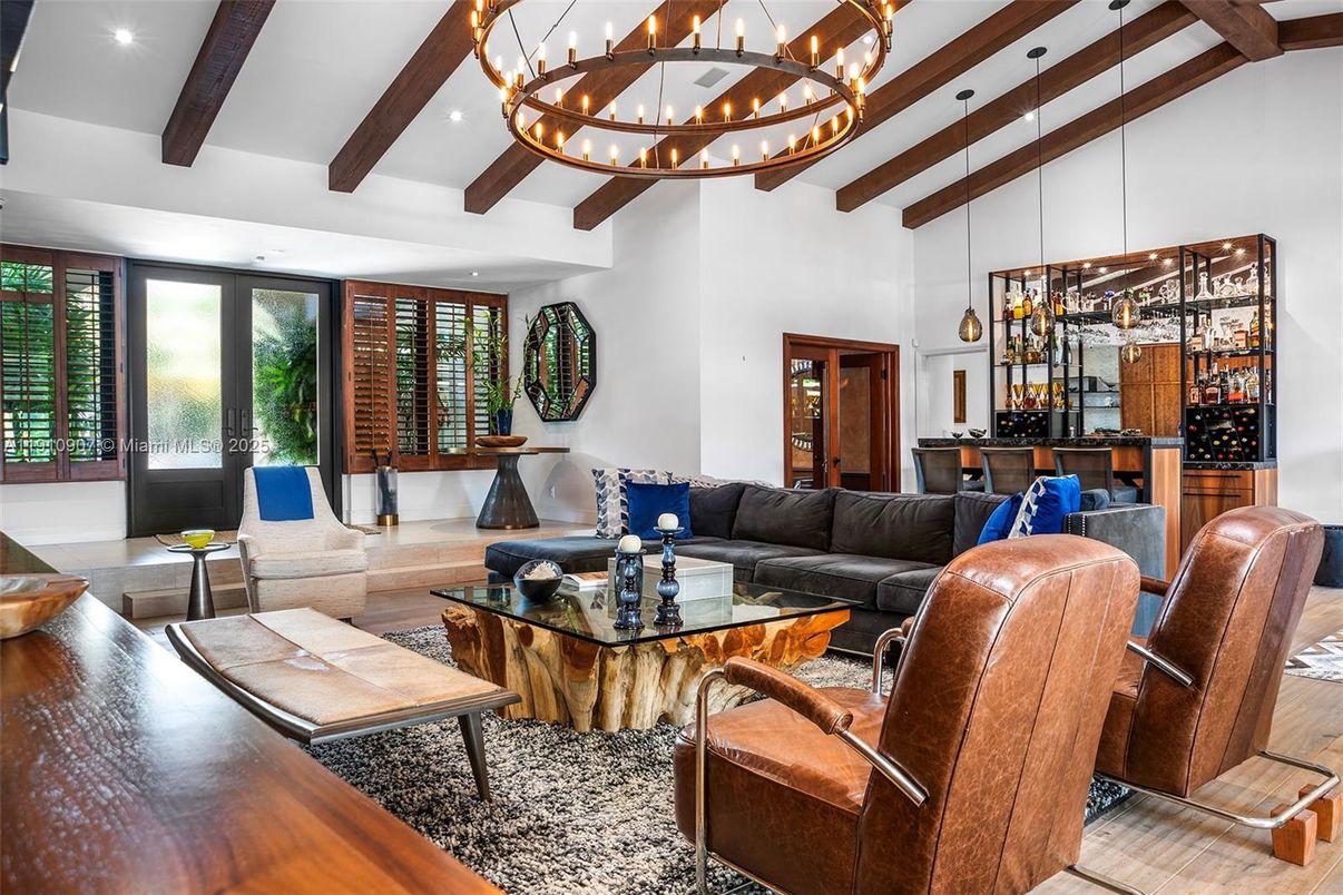Chandelier, Interior, Living room, Pendant Lights, Recessed Lighting, Wooden Beams, Wood Texture Flooring