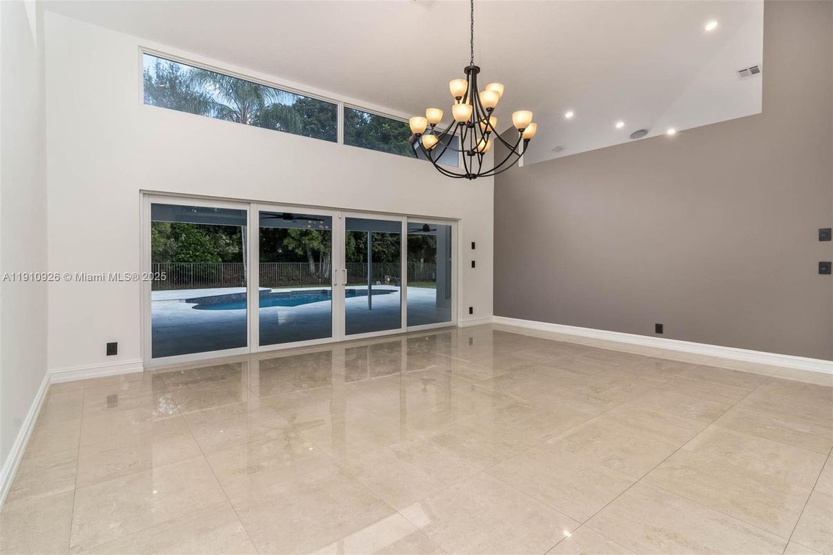 Chandelier, Empty room, Interior, Recessed Lighting