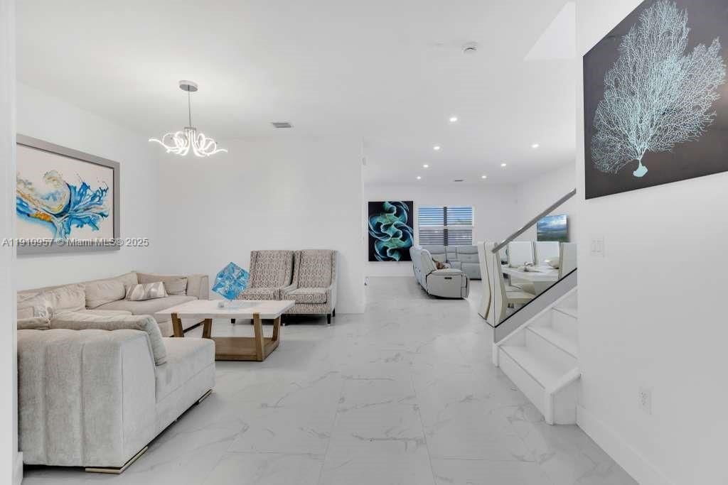 Interior, Living room, Marble, Pendant Lights, Recessed Lighting