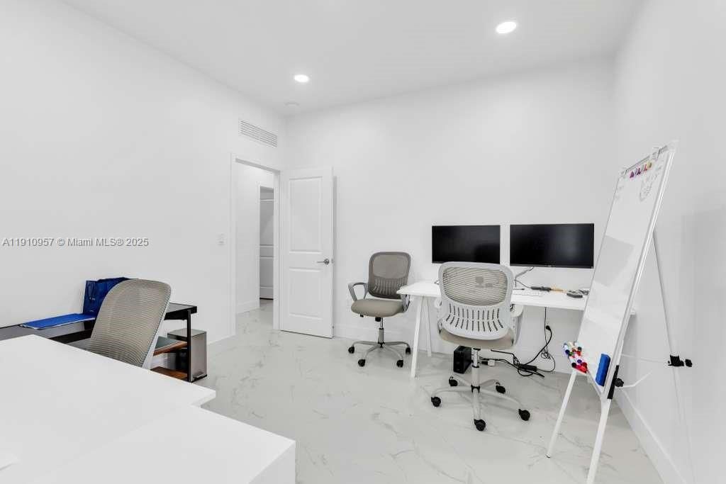 Home Office, Interior, Marble, Recessed Lighting