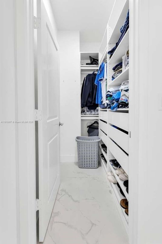 Interior, Marble, Walk-in Closets