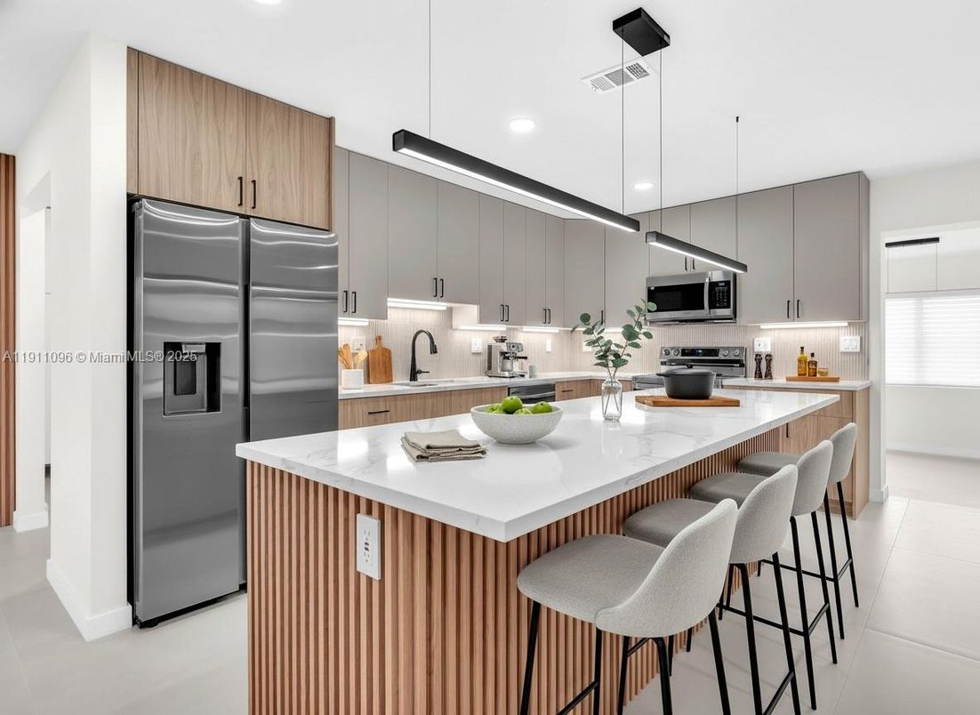 Interior, Kitchen, Pendant Lights, Recessed Lighting, Stainless Steel Appliances