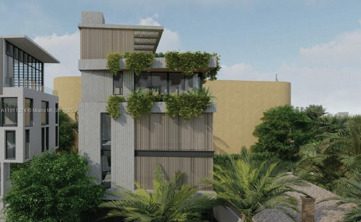 Exterior, Facade, Modern