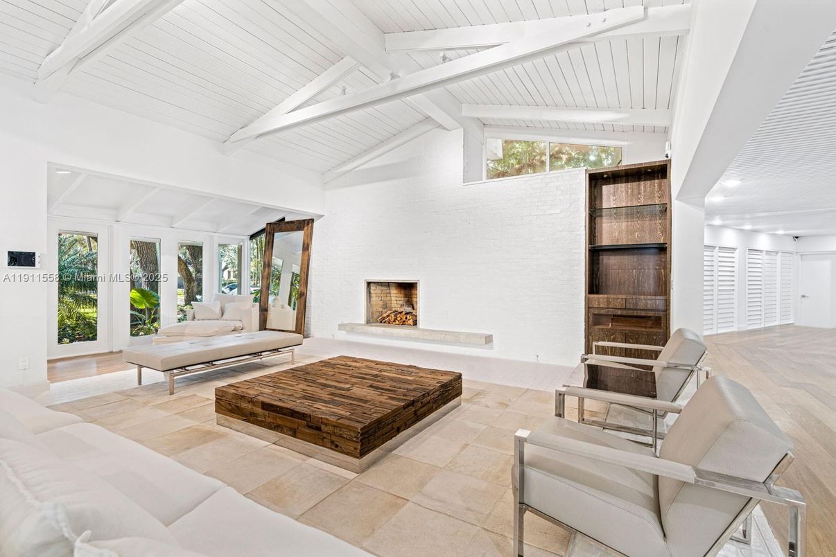 Fireplace, Interior, Living room