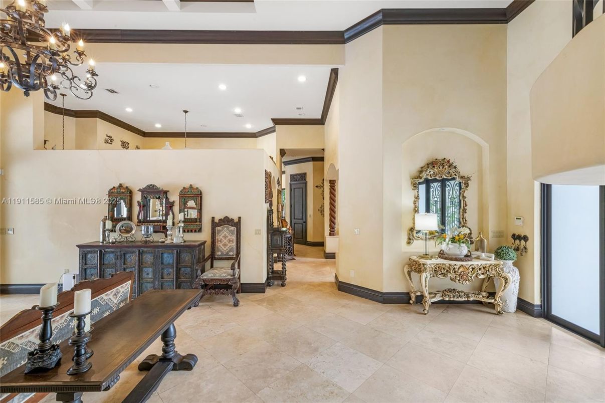 Chandelier, Interior, Recessed Lighting