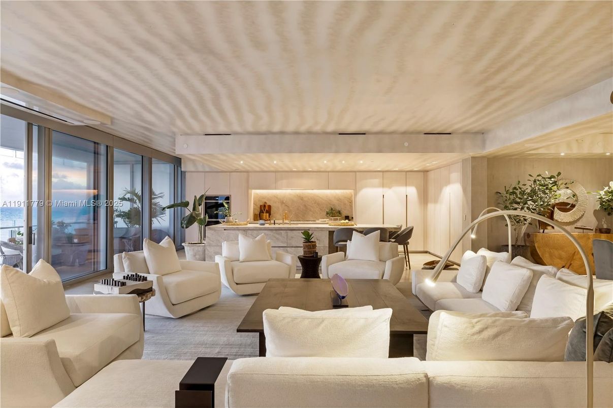 Interior, Living room, Water