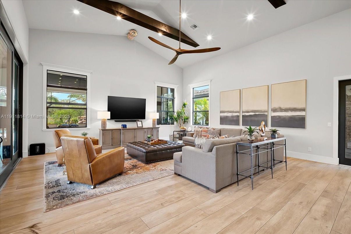 Interior, Living room, Recessed Lighting, Wood Texture Flooring