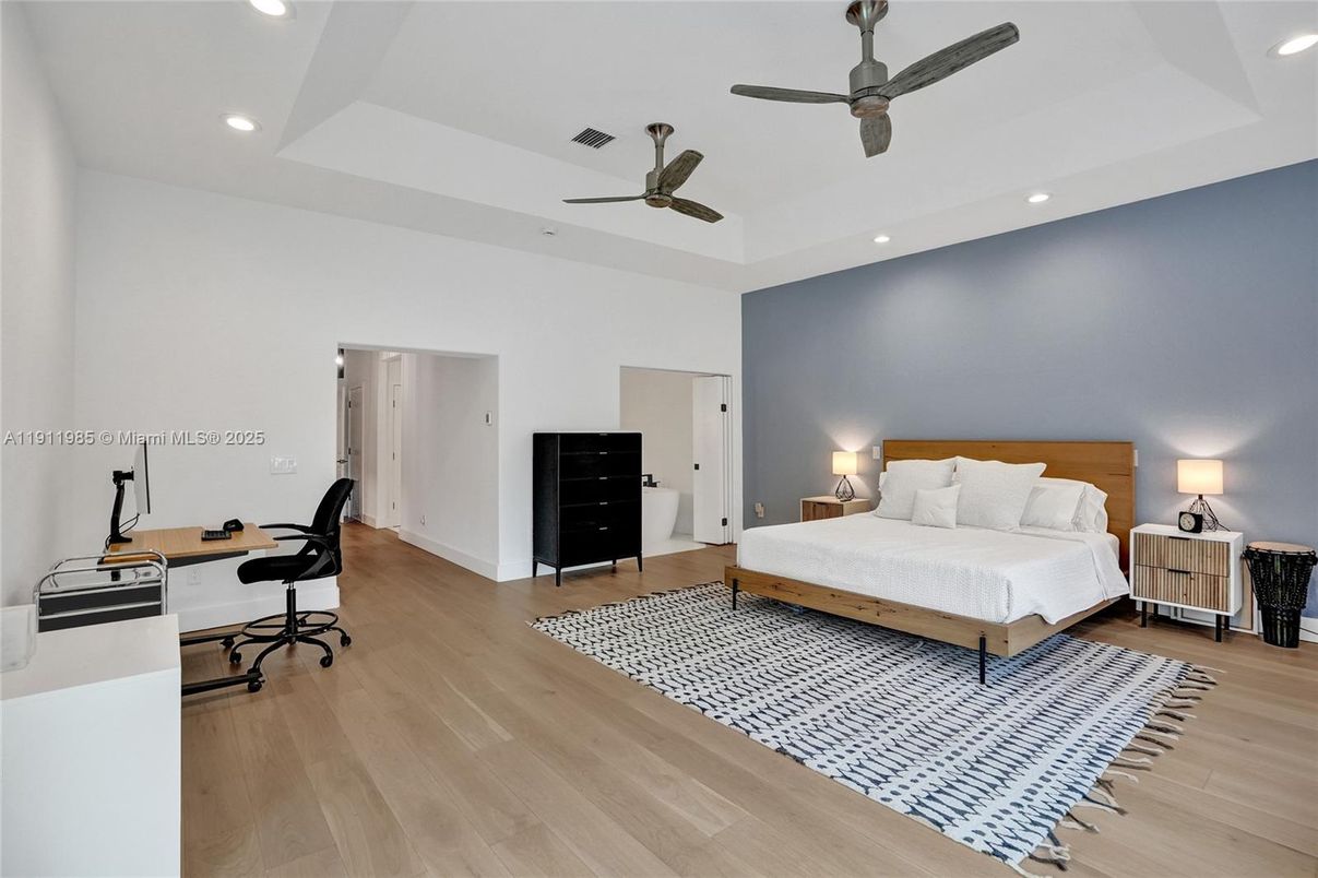 Bedroom, Home Office, Interior, Recessed Lighting, Wood Texture Flooring