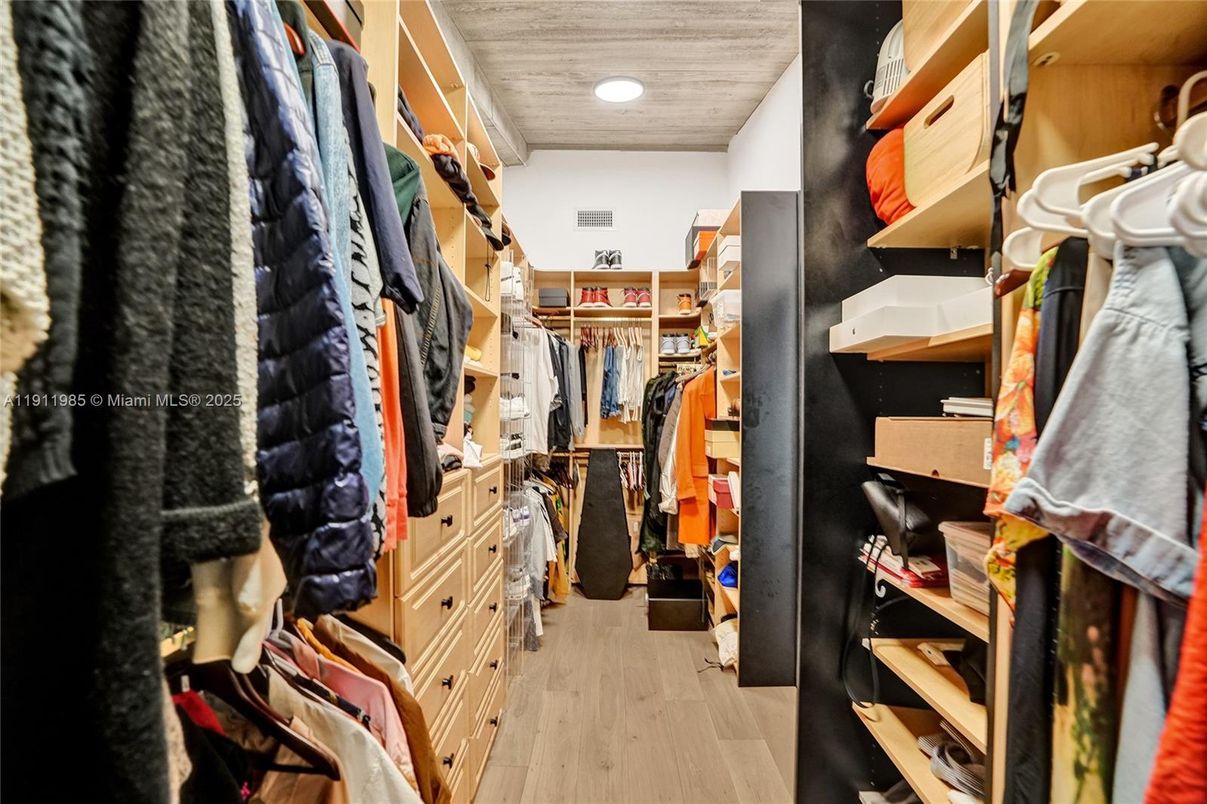 Interior, Recessed Lighting, Walk-in Closets, Wood Texture Flooring