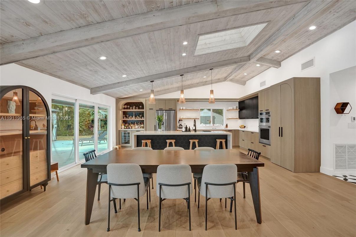 Dining room, Interior, Kitchen, Pendant Lights, Recessed Lighting, Stainless Steel Appliances, Wooden Beams, Wooden Ceilings, Wood Texture Flooring