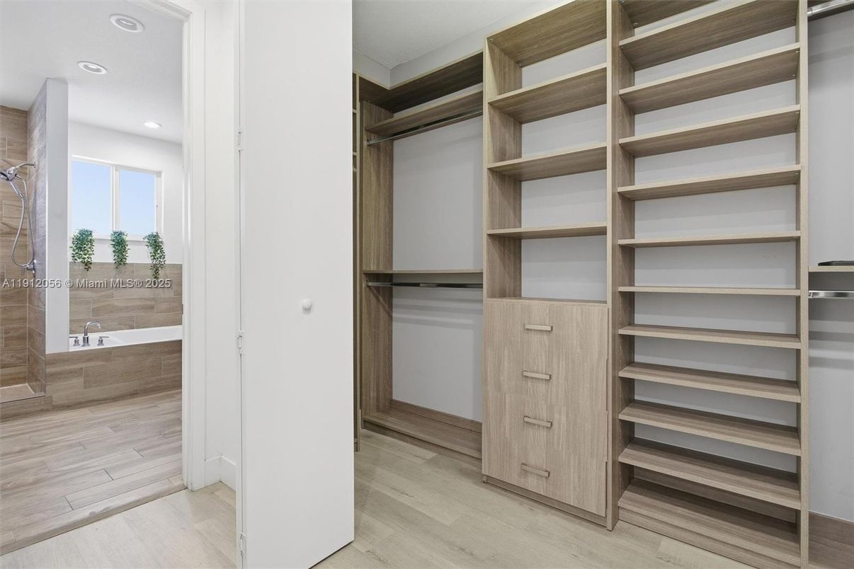 Interior, Recessed Lighting, Walk-in Closets, Wood Texture Flooring